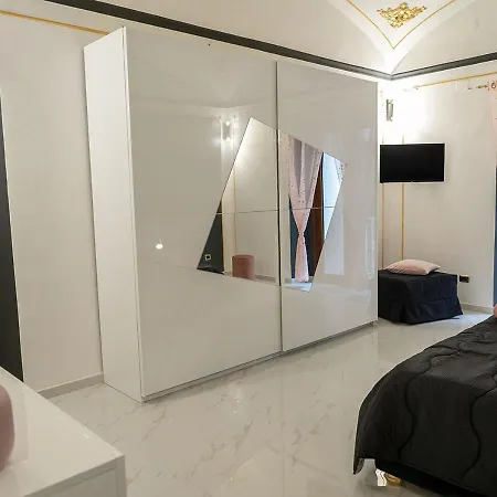 Apartment Vesuvius Luxury Neapel